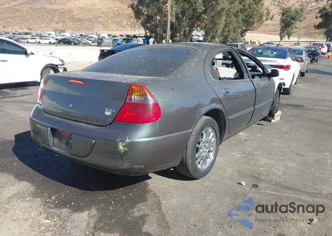 2002 Chrysler 300M from USA, damaged, VIN 2C3AE66G02H204412